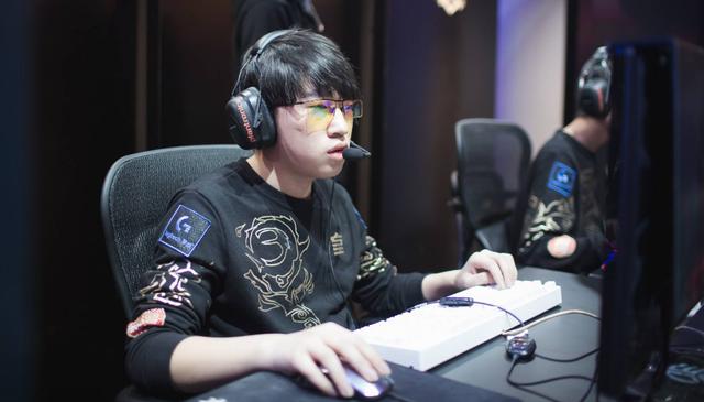 篮和跑位找 篮和跑位找