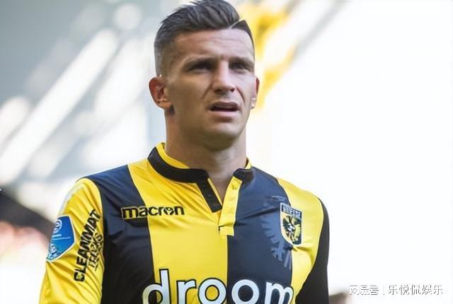 动员在类似 动员在类似