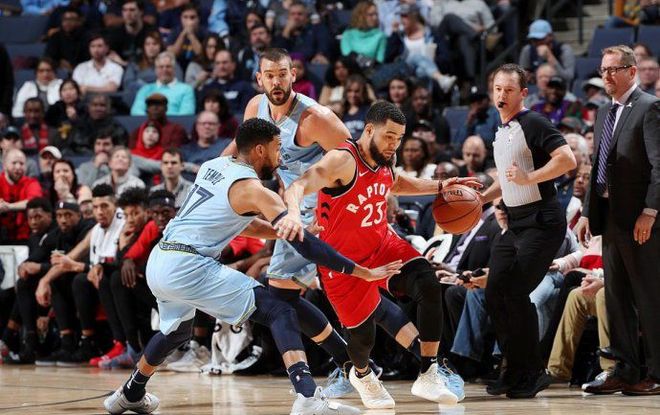 舆论压力与 舆论压力与