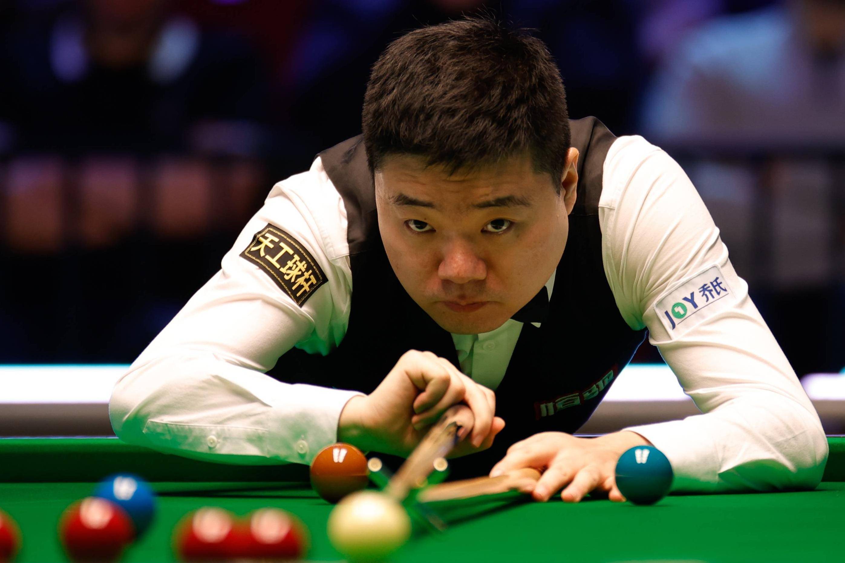 彩的表现证 彩的表现证