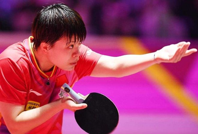 正手击球依 正手击球依