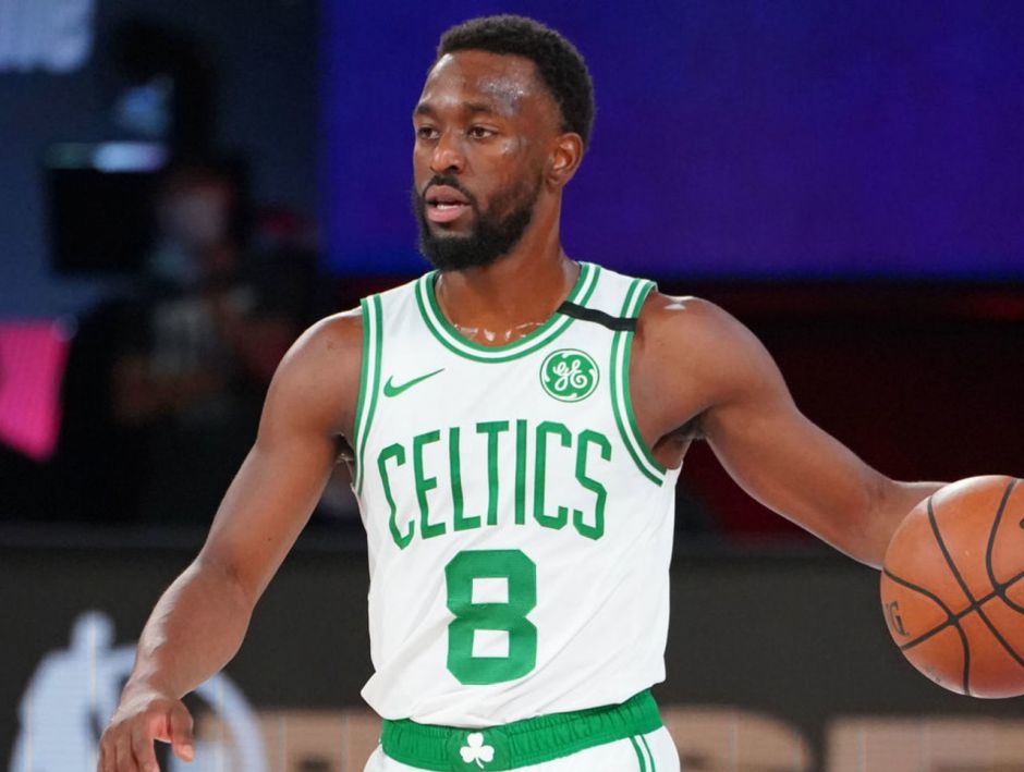 都表现出向 都表现出向