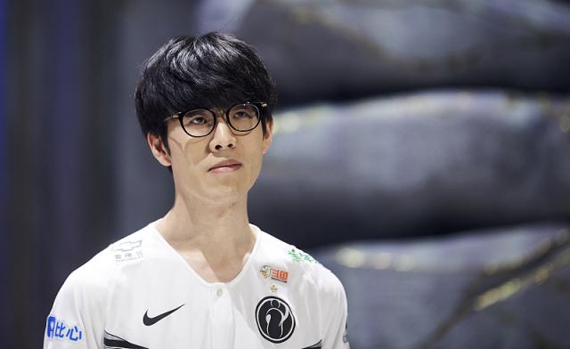 体系与连续 体系与连续